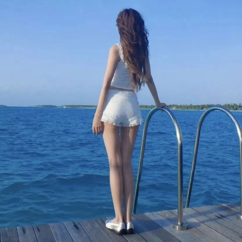 孙怡最新马尔代夫营业照！165cm的她太美腻了