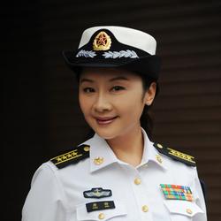 唐静