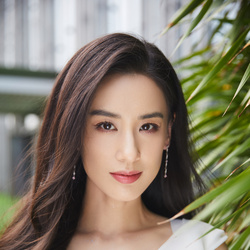 黄圣依