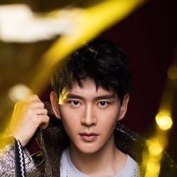 黄宥明