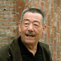 张炬