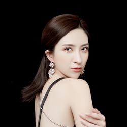 杨倩