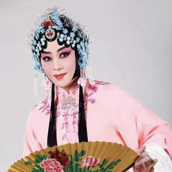 李佩红