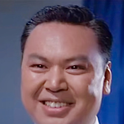 罗维