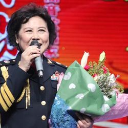 卞小贞