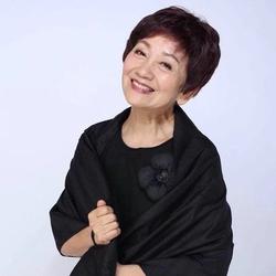 鲍起静