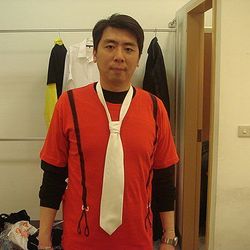 梁赫群