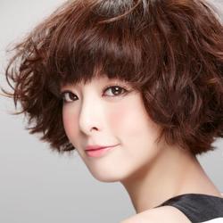 李依瑾