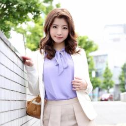 初美沙希