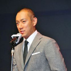 市川海老藏