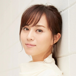 比嘉爱未