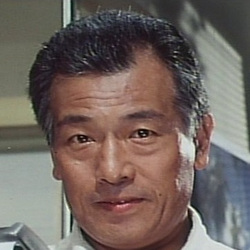 小林昭二