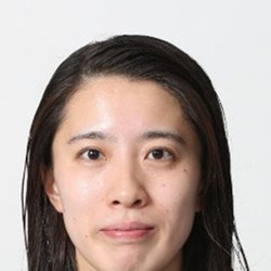 大桥悠依