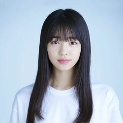 横田真悠