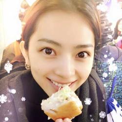 苍丽奈