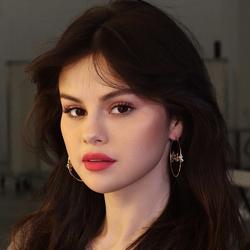 赛琳娜·戈麦斯