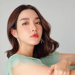 莫茶诺·欣彩萍翩