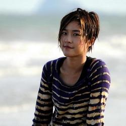 杰佳&middot;亚宁