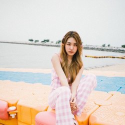 乌拉希娅·马来翁