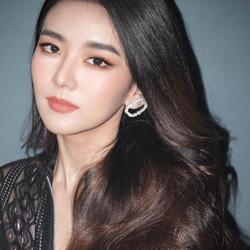 妮查潘·查采芃纳
