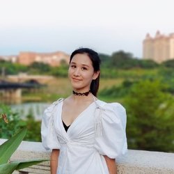 马晨菲