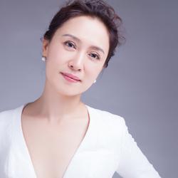 李冰俏