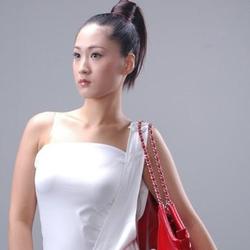 齐一闻