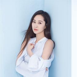 李东艾
