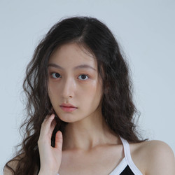 沈芸妃