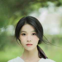 湛嘉丽