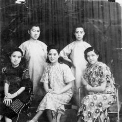 李文芳