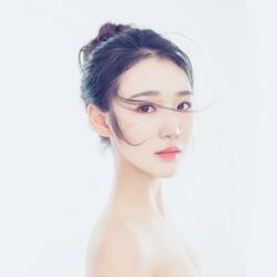 裴丽