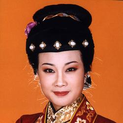 楼明迪