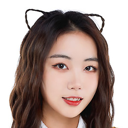 潘璐瑶