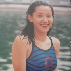李青