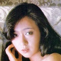 小川亚佐美