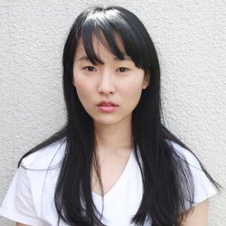 木下明里