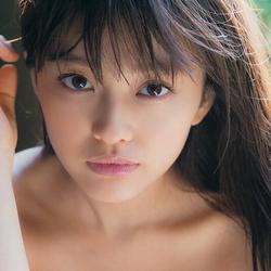 山地麻里