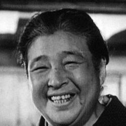 东山千荣子