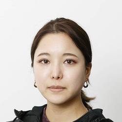 高梨沙罗