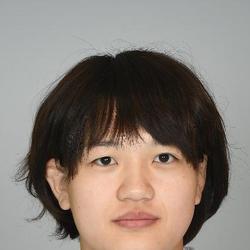 新井千鹤