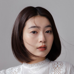 高桥春织