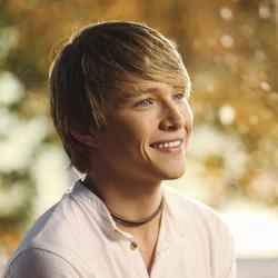 斯特林&middot;克耐特