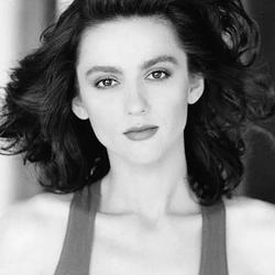 亚历山大·柯妮亚克